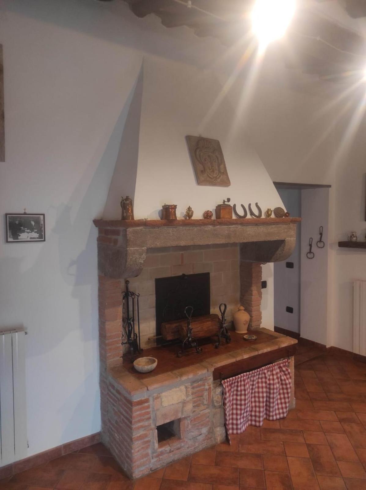 Apartamento Casa Dei Nonni 57021 Campiglia Marittima Exterior foto